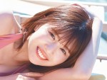 日向坂46・松田好花 1st写真集『振り向いて』より