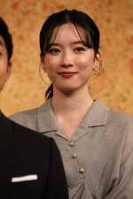 永野芽郁、2026年大河ドラマ『豊臣兄弟！』出演者発表会見に登場