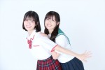 （左から）冨田菜々風、渡邉美穂