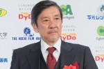 奥田瑛二、「第49回報知映画賞」表彰式に登場