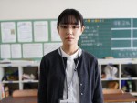 【写真】奈緒演じる“先生”原美鈴　原作での姿