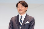 青井実、『Live News イット！』記者発表会に登場  