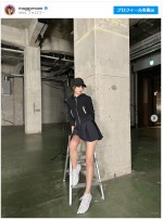 マギー、撮影オフショットを公開 ※「マギー」インスタグラム