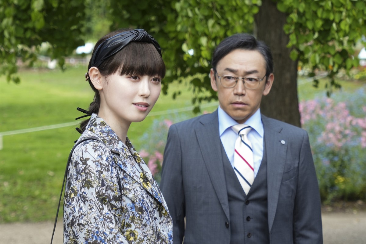 福原遥主演『マル秘の密子さん』今夜スタート　謎多きトータルコーディネーター、平凡なシングルマザーの前に現れる