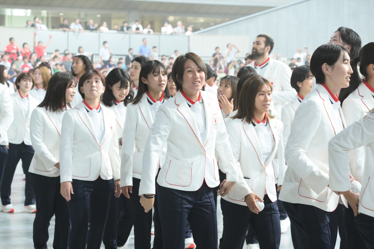 「パリ五輪 壮行会」、TEAM JAPAN旗手・江村美咲が意気込み語る　スキマスイッチも登場