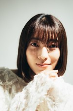 ドラマ『離婚後夜』に出演する久保田紗友