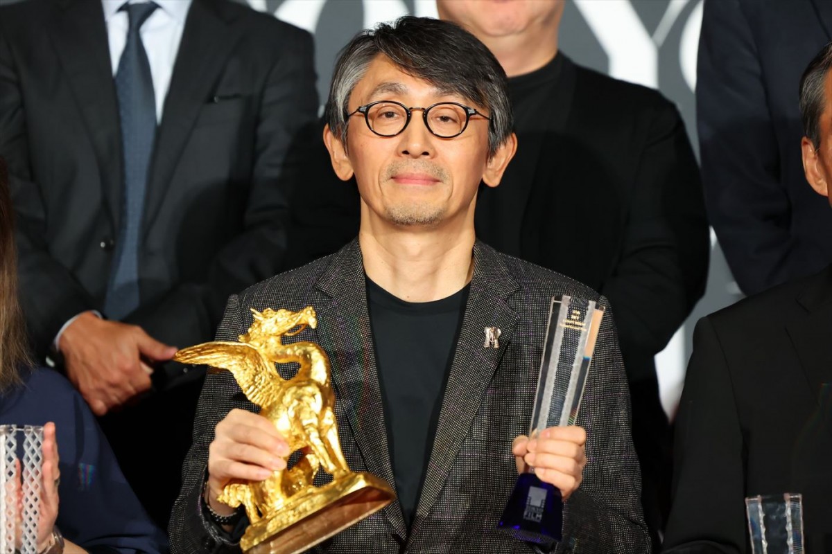 長塚京三主演、吉田大八監督作『敵』が主要3冠受賞の快挙！＜第37回東京国際映画祭＞