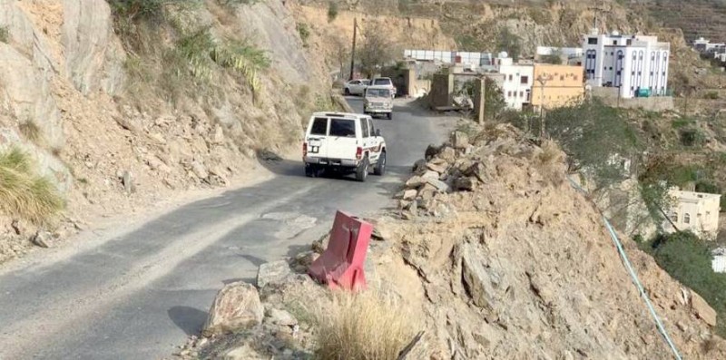 



منحدر على طريق عثوان بالداير يهدد سلامة المركبات.