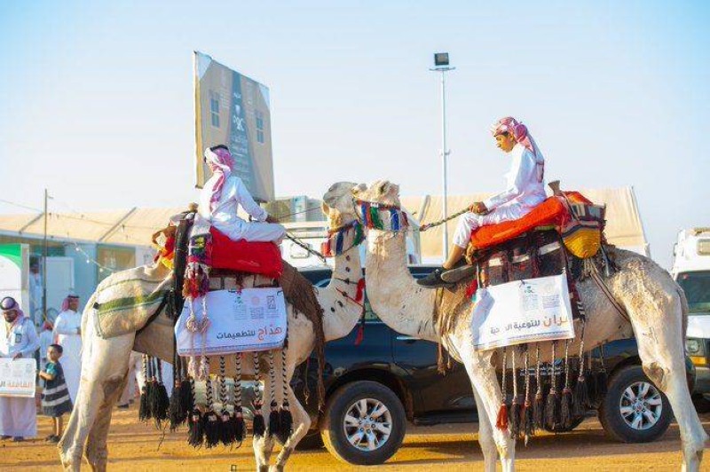 



القافلة ضمن فعاليات الخيمة الصحية بالتعاون مع محمية الإمام تركي