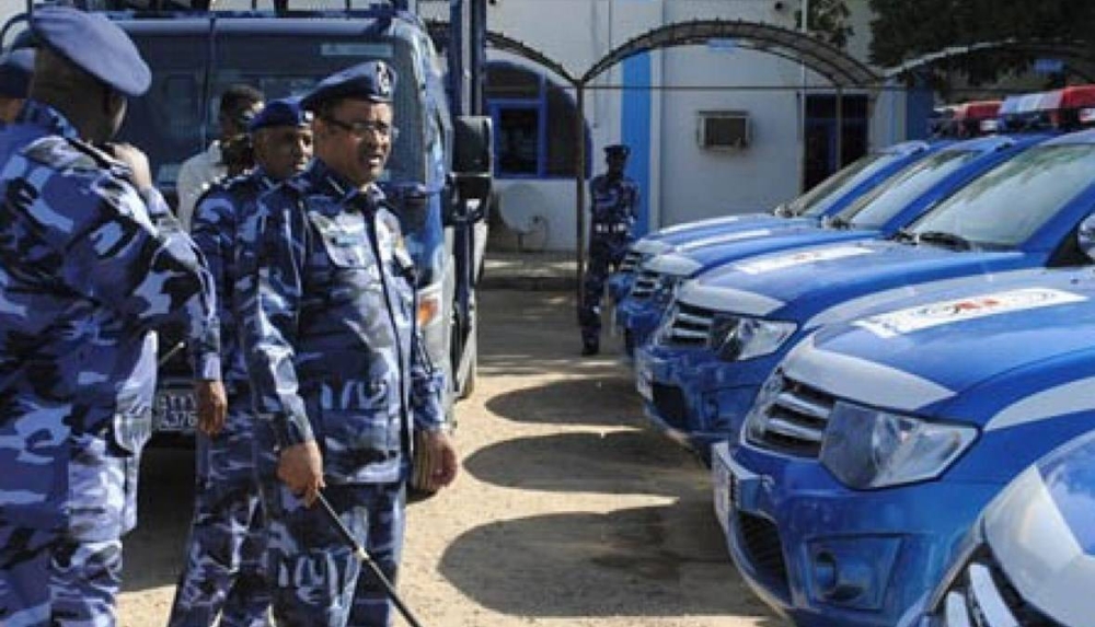 الشرطة السودانية تدعو متقاعديها لحمل السلاح.