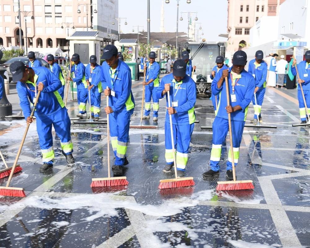 



الأمانة تجنِّد طاقاتها لاستقبال طلائع ضيوف الرحمن.