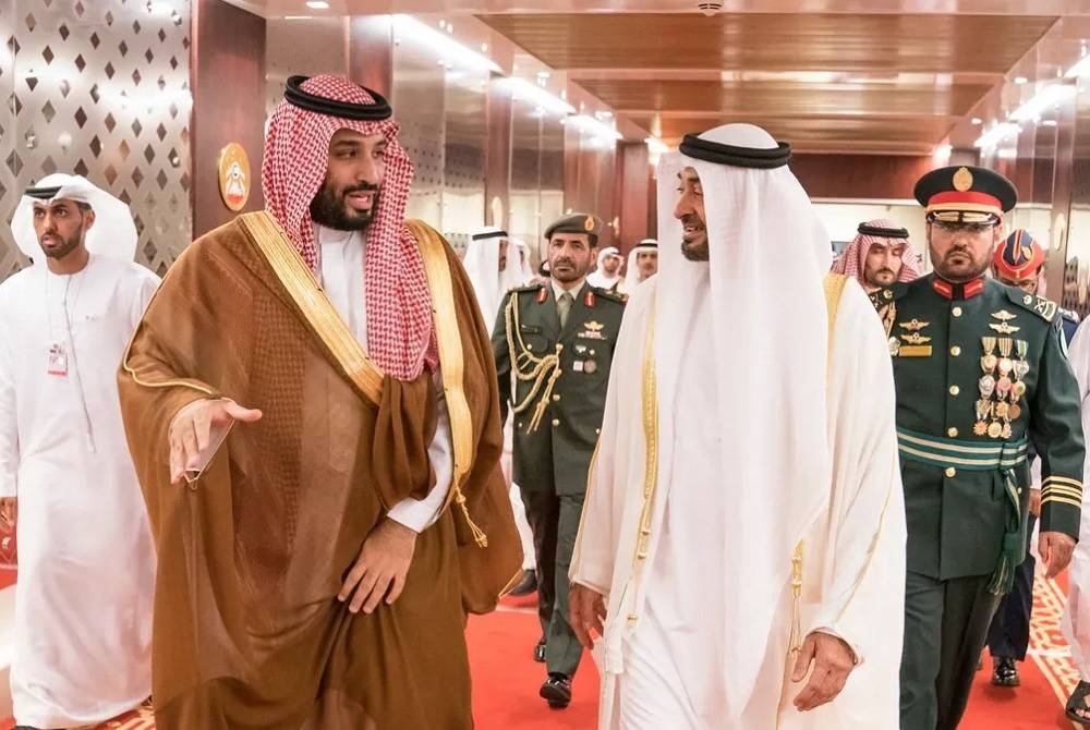 ولي العهد الأمير محمد بن سلمان في لقاء سابق مع رئيس الإمارات الشيخ محمد بن زايد