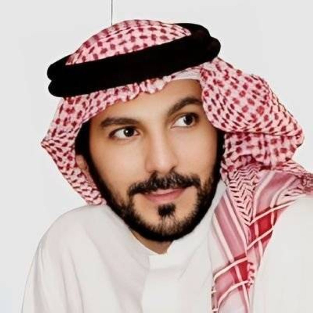 الزميل خالد سيف.