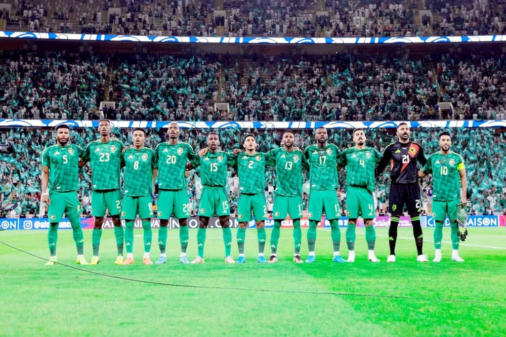 



المنتخب السعودي يسعى للفوز على الصين.