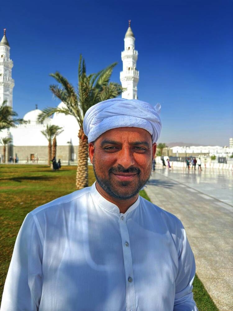 



أحمد محمد.